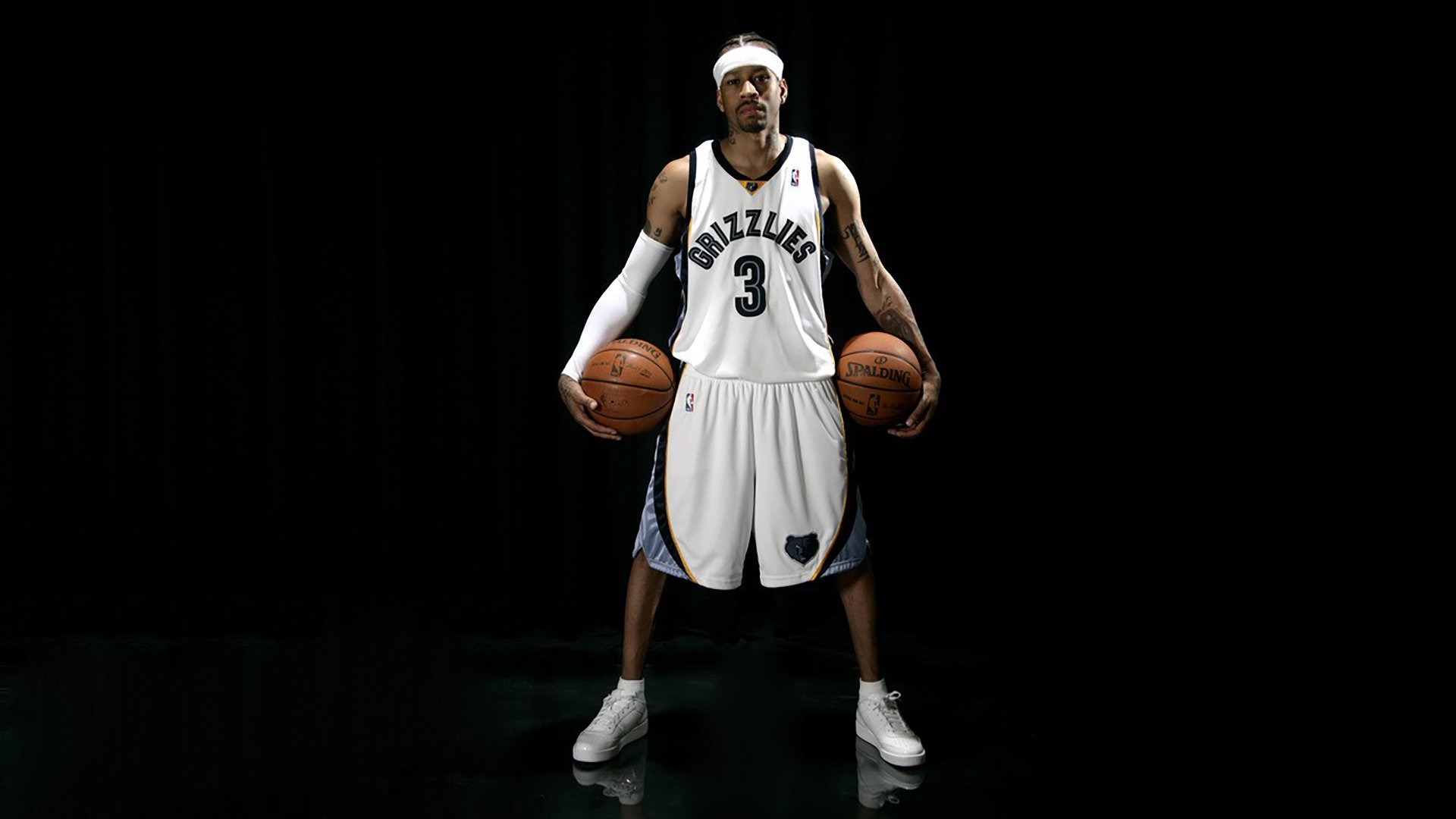 _红土、硬地、草地：不同场地带来的独特体验_，红土地土壤有什么好处