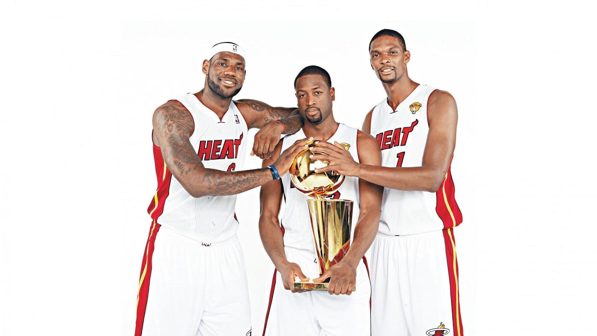 曼联战曼城，双雄对决谁能笑到最后，曼联对阵曼城结果