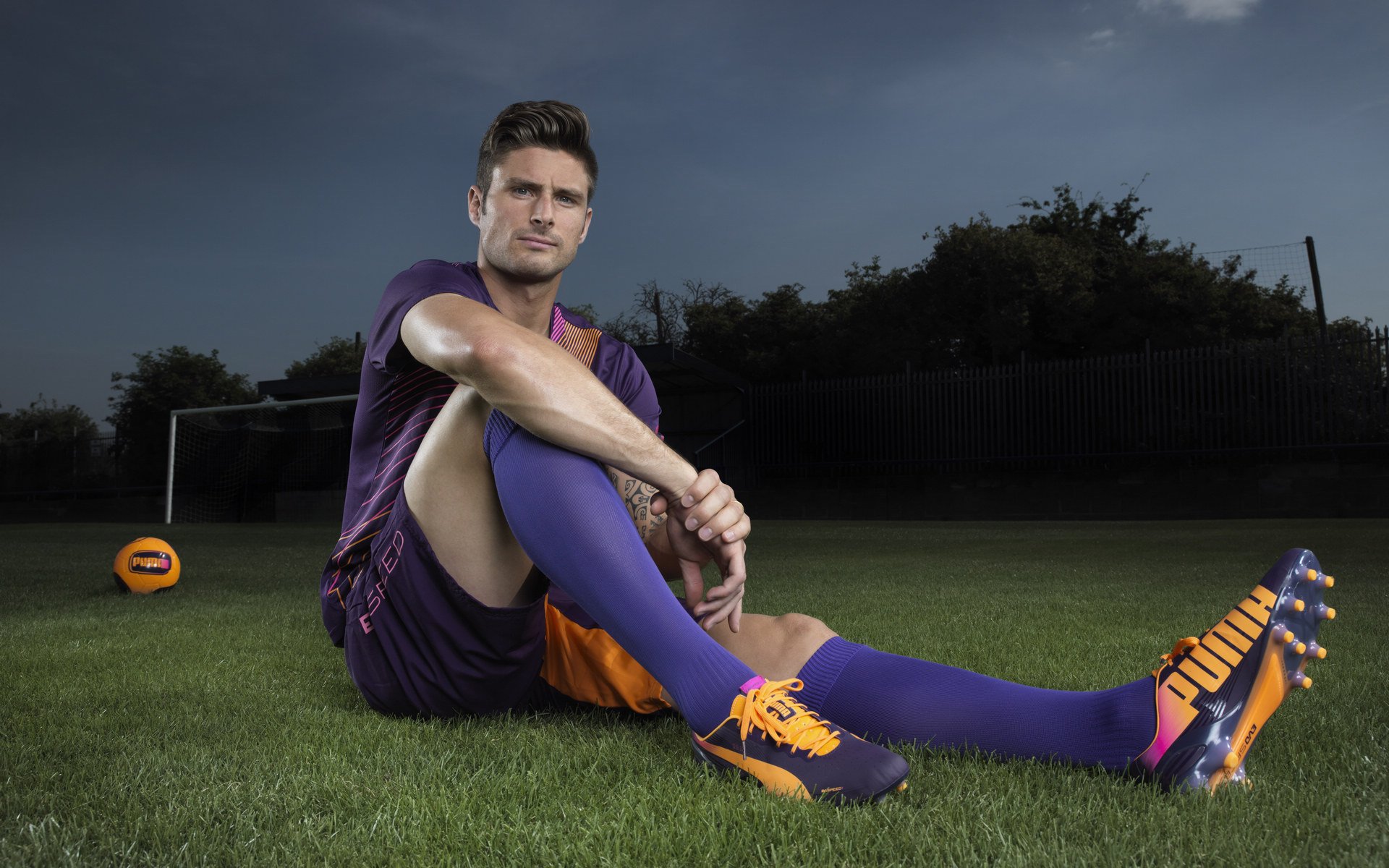 法甲争冠激战：巴黎逆转里尔，积分差距缩小，巴黎vs里尔法超杯